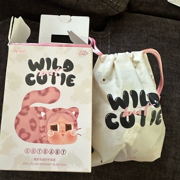 POP MART CRYBABY Wild but Cutie Series Vinyl Plush Pendant - Picture 10 of 10